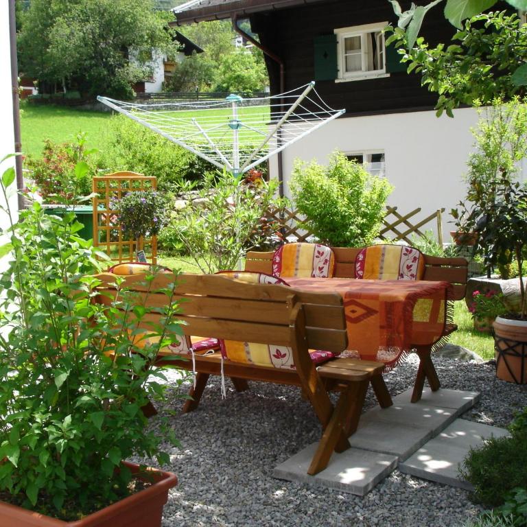 Ferienhaus Büsch - Apartment mit 2 Schlafzimmern (2-4 Erwachsene) - 70