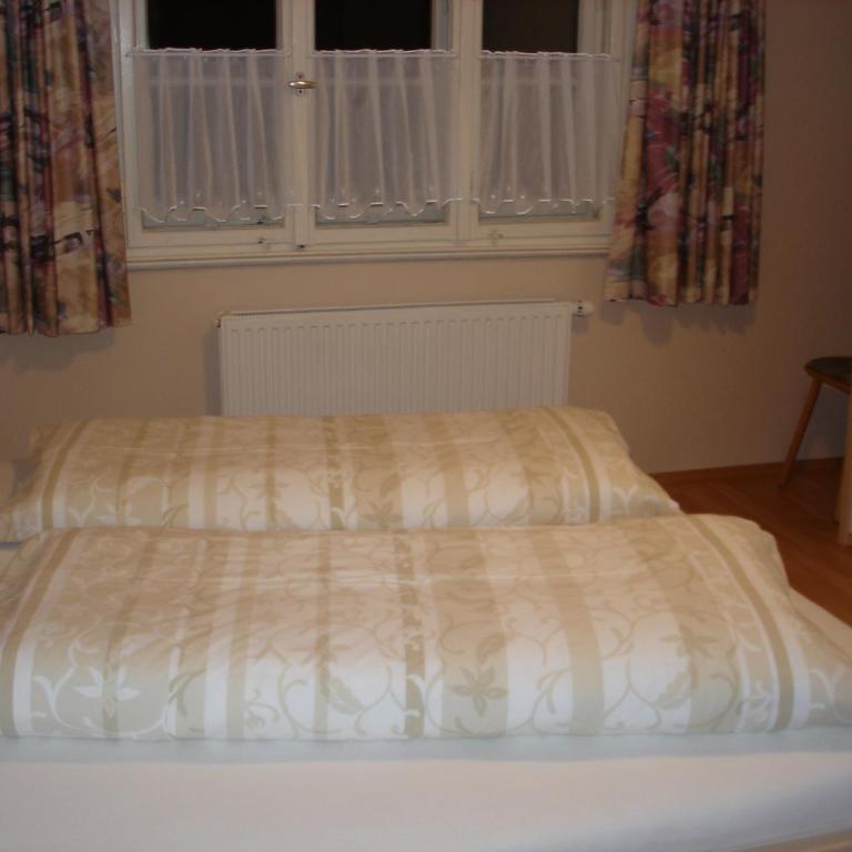 Ferienhaus Büsch - Apartment mit 2 Schlafzimmern (2-4 Erwachsene) - 80