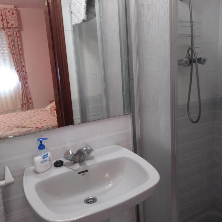 CARMEN MOLINA EDIFICIO ESMERALDA - Two-Bedroom Apartment - 25