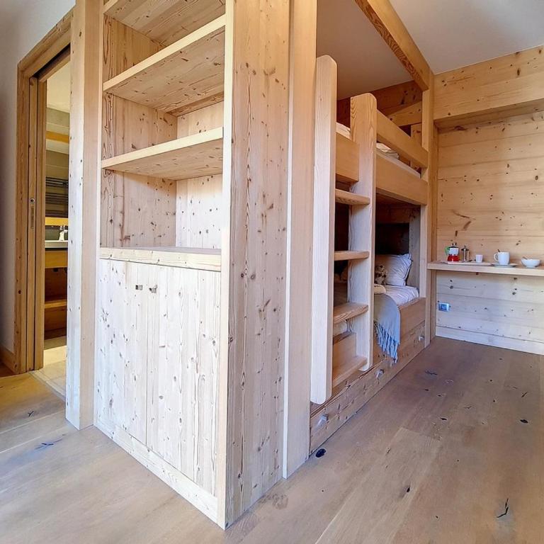 Chalet spacieux avec sauna, accès pistes, Wi-Fi et parking - FR-1-344-720 - Chalet - 13