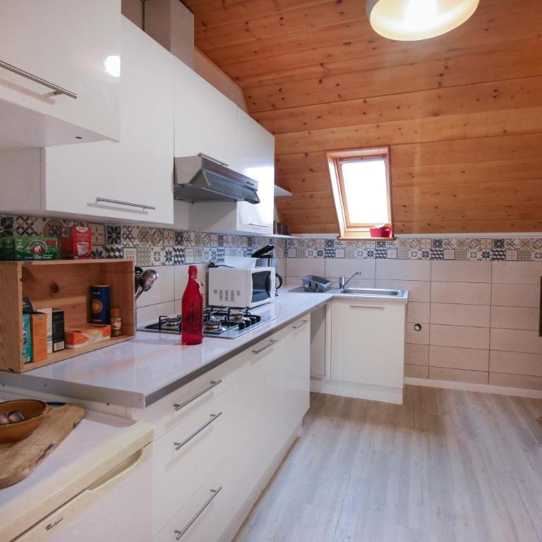 VILLA ILIXON - Appartements privés proche du centre de Luchon, parking, billard, jardin - Apartamento con vistas a las montañas - 11