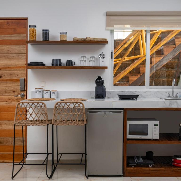 Verandah Studios - Superior Studio - 26