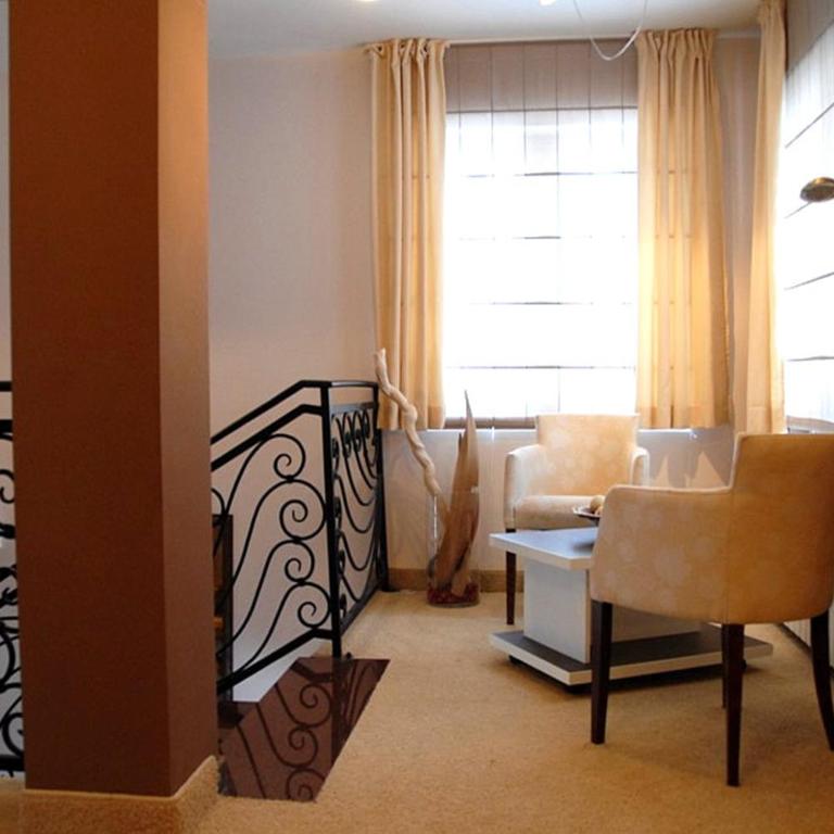 Villa Milmari - Penthouse Apartment - 4