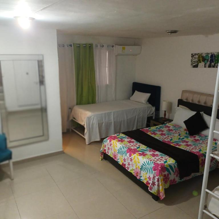 buenavista class - Habitación Familiar con baño privado - 1