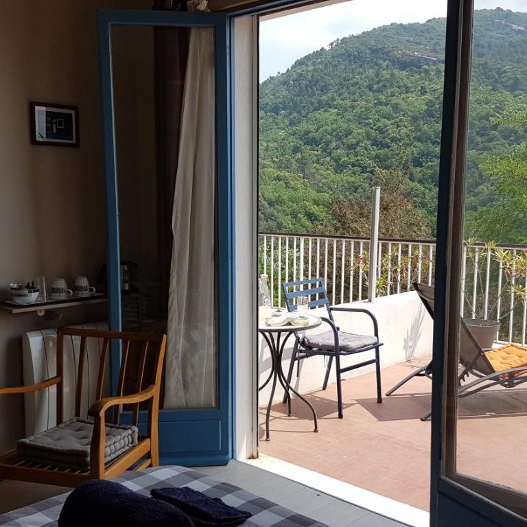 Le Domaine de la Feuilleraie - Chambre Double - Vue sur Piscine - 5