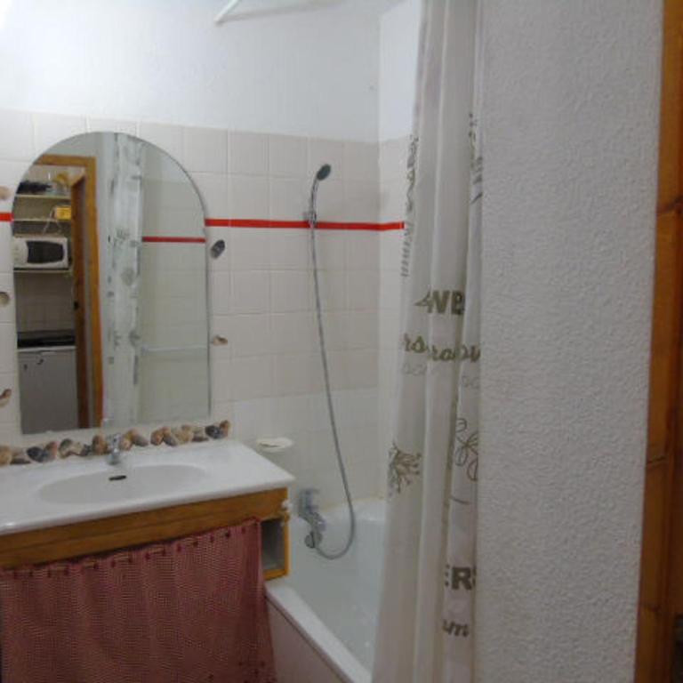 Studio cosy pour 4 pers. à Valfréjus, idéal ski, proche télécabine et commerces - FR-1-561-101 - Estudio - 7