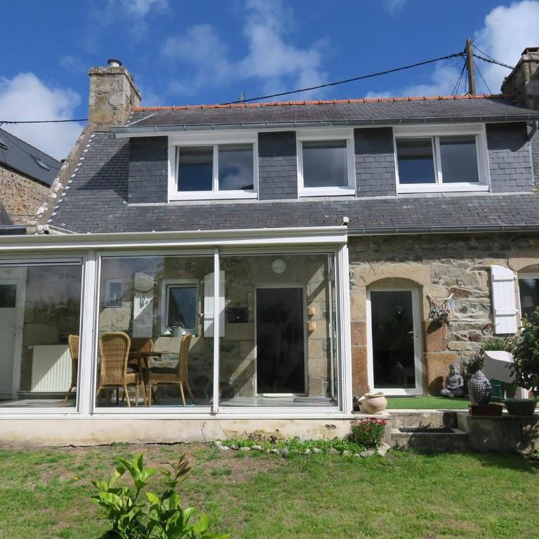 Maison de charme 3* avec WIFI, jardin clos, véranda, à 350m du port à Perros-Guirec - FR-1-368-254 - Ferienhaus (4 Erwachsene) - 16