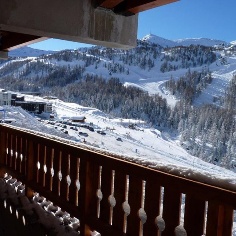 Superbe appartement à Isola 2000, 8 couchages, parking privé, à 5 min des pistes et commerces - Appartement 3 Chambres - 3