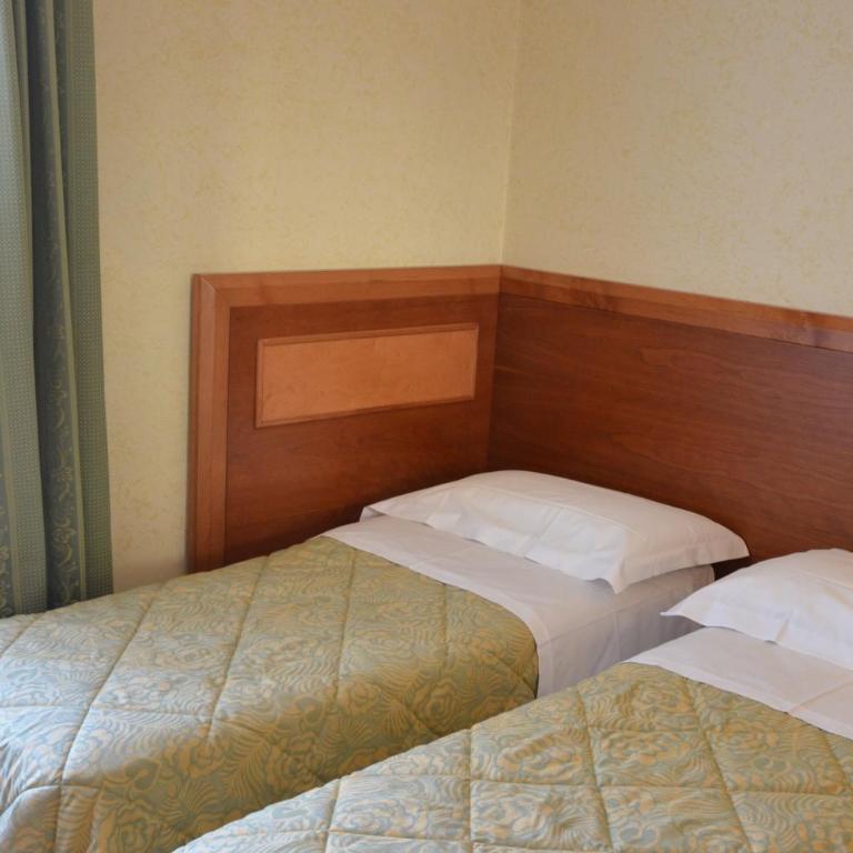 Hotel Mia Cara & Spa - Camera Piccola Doppia con Letti Singoli - 4