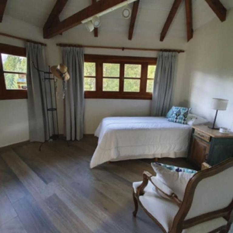 Casa privada amplia y tranquila, rodeada de naturaleza. - Five-Bedroom House - 15
