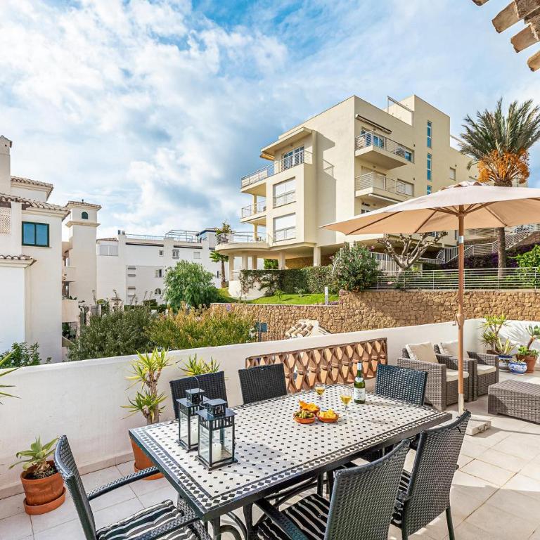 Beautiful Apartment In Benalmádena - Two-Bedroom Apartment - 14