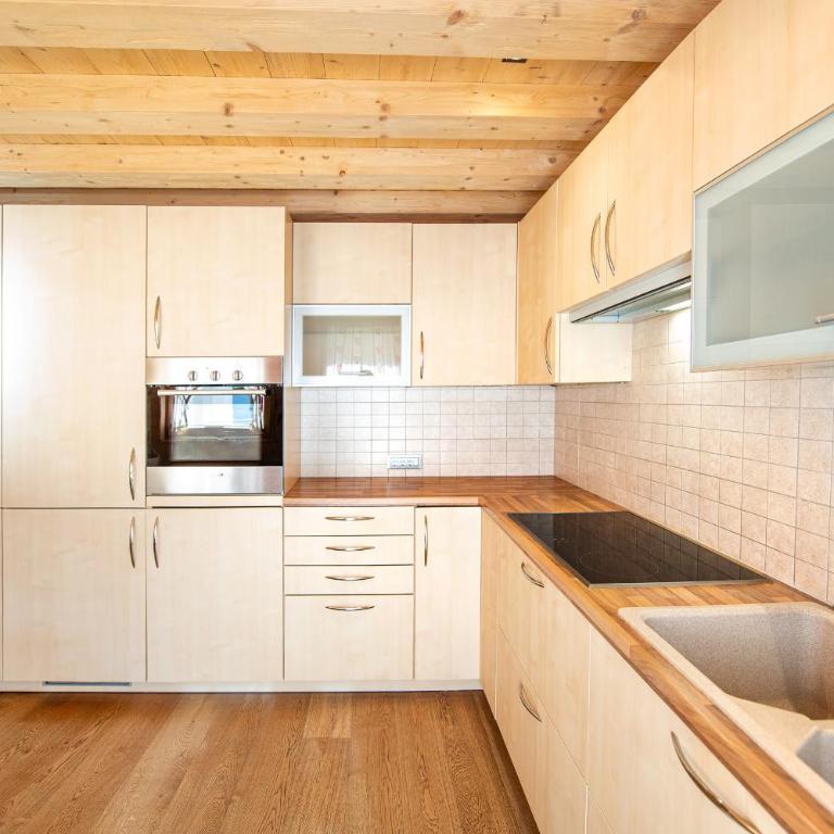 Apartments Bea - Appartamento con Balcone - 23