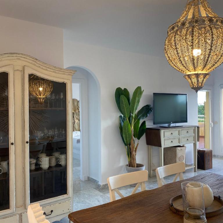AlquilaEasy Costa Quebrada - Two-Bedroom Apartment - 17