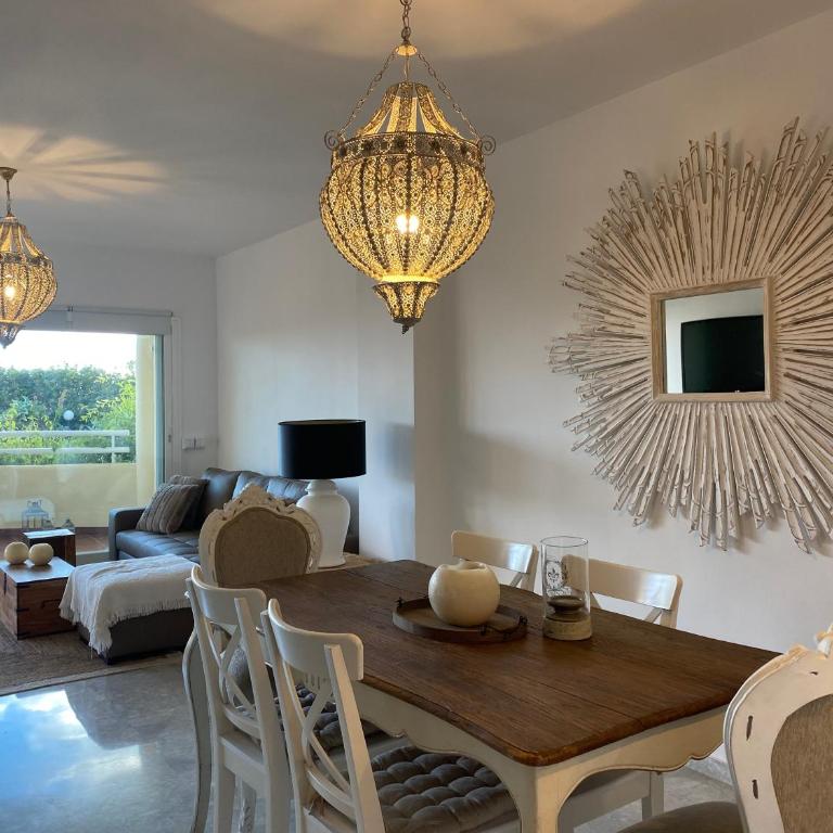 AlquilaEasy Costa Quebrada - Two-Bedroom Apartment - 16
