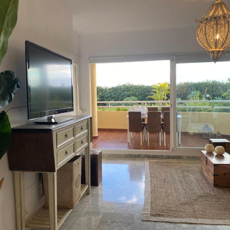 AlquilaEasy Costa Quebrada - Two-Bedroom Apartment - 12