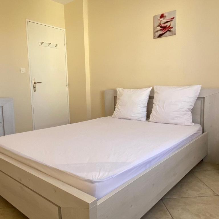 Les locations Cinaureva "Les Îles d'Or" - Appartement 2 Chambres - 7