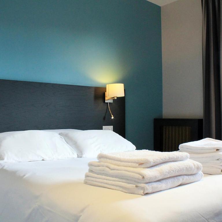 Hotel-Restaurant Le Victoria - Chambre Familiale - 5
