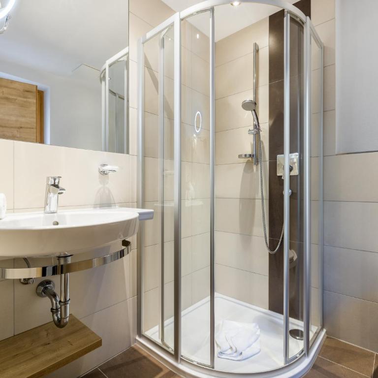 Apart Corona - Apartment mit 3 Schlafzimmern - 20