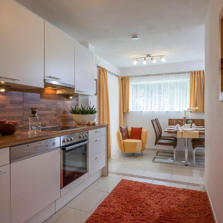 Apart Blassnig - Apartment B mit 2 Schlafzimmern - 2