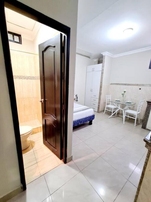 Estudio D2 Riocentro Norte-Mall Del Rio Samanes - Apartamento de 1 dormitorio - 1