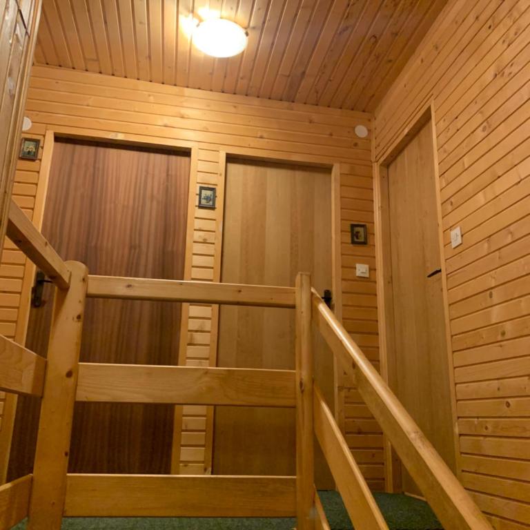 Guest House Đina - Four-Bedroom House - 15