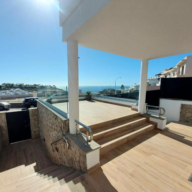 Villa Playa Amadores - Luxury villa with heated pool - Villa - 10