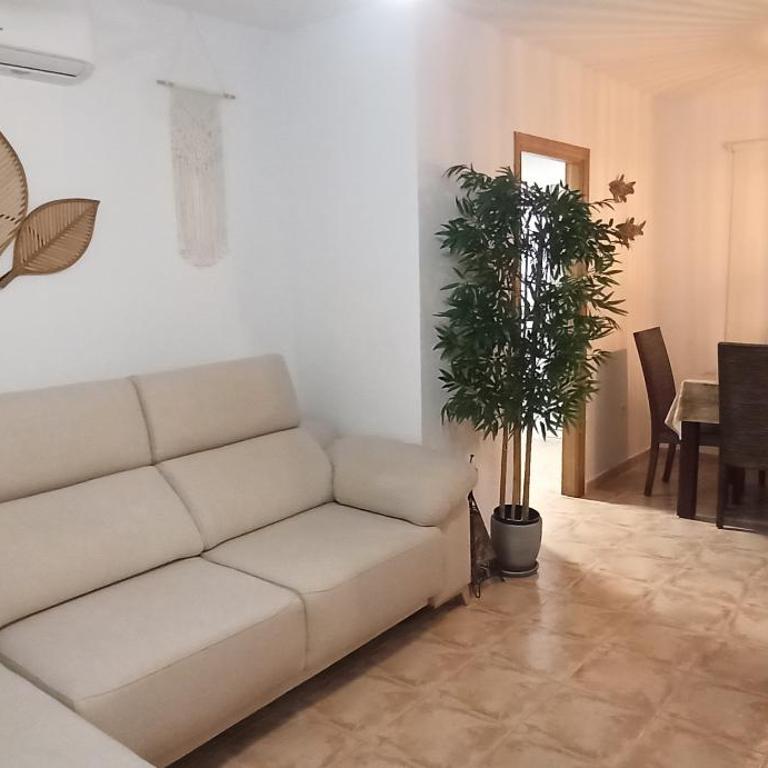 BUNGALOW CON ENCANTO, MONTE DE MAR - Two-Bedroom House - 4