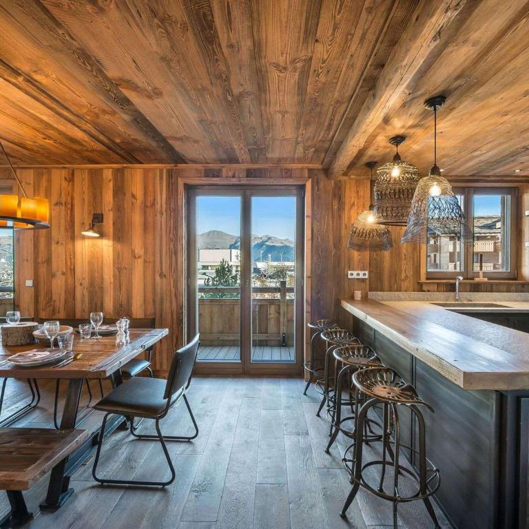 Appartement 4 chambres au centre de Courchevel 1850 avec parking - FR-1-564-93 - Appartamento - 1
