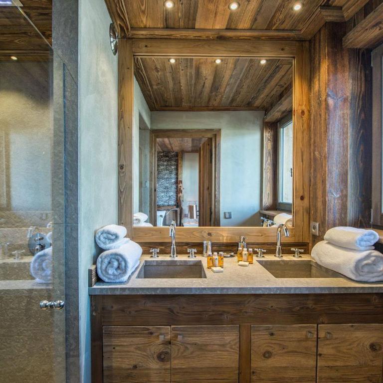 Appartement 4 chambres au centre de Courchevel 1850 avec parking - FR-1-564-93 - Appartamento - 11
