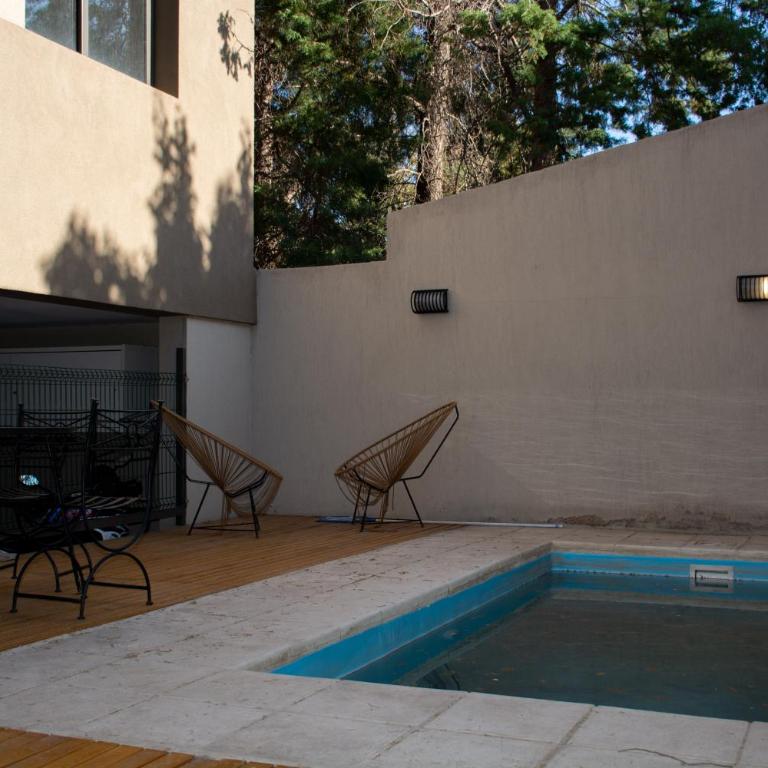 Dos Deptos. para 4 y 6 personas. Agradables y Vistosos. c/Cocheras - Apartamento de 1 dormitorio - 18