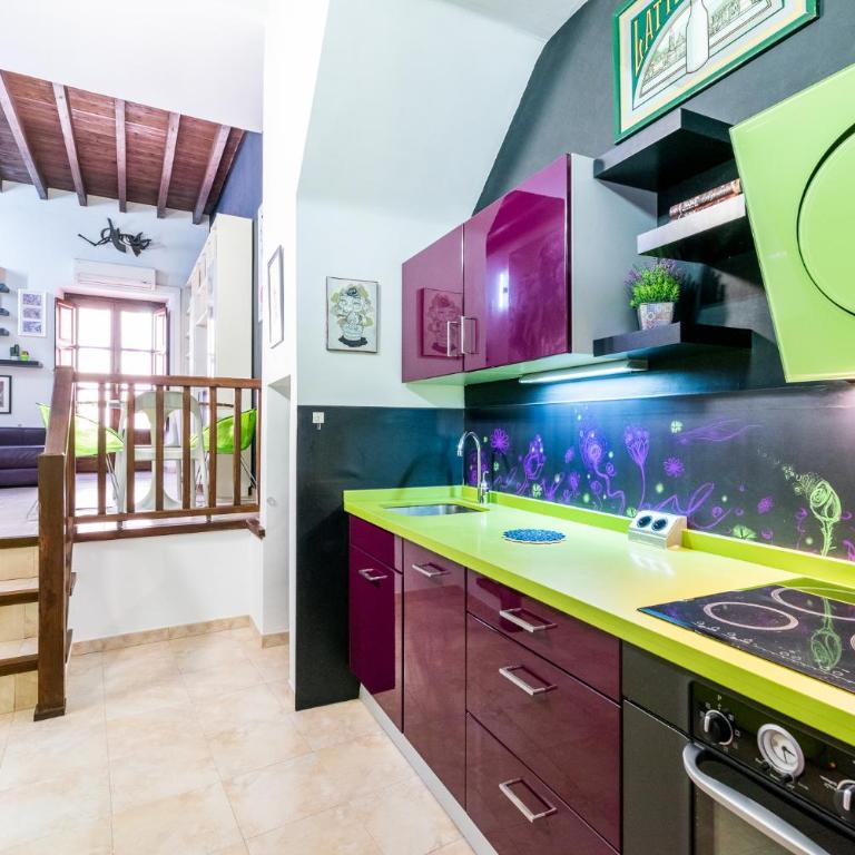 Cómodo y moderno apartamento centro Granada - Two-Bedroom Apartment - 43