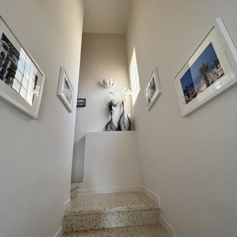 Fantastic villa in the bay of Cannes, 5 minutes from the beach - with private pool - Villa - Vue sur Mer - 42