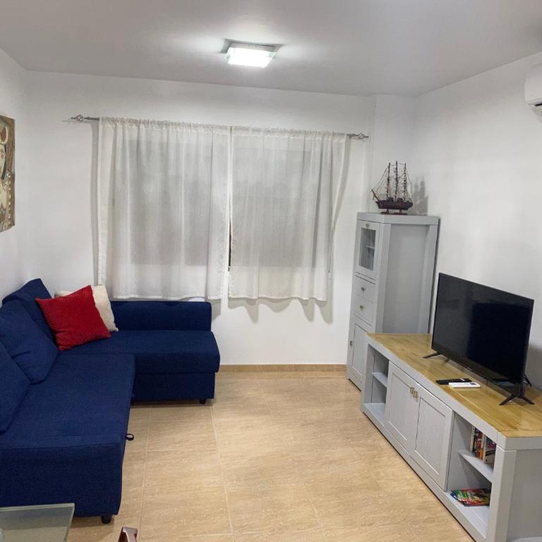 TORREMOLINOS CENTRO - Beautiful , newly renovated 2 bedroom apartment - Apartamento de 2 dormitorios - 6