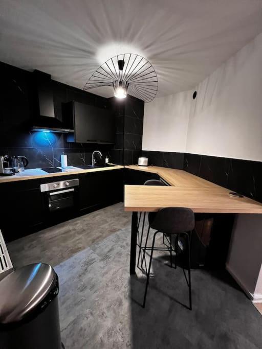 Charmant F1 à Strasbourg avec parking privé - One-Bedroom Apartment - 10