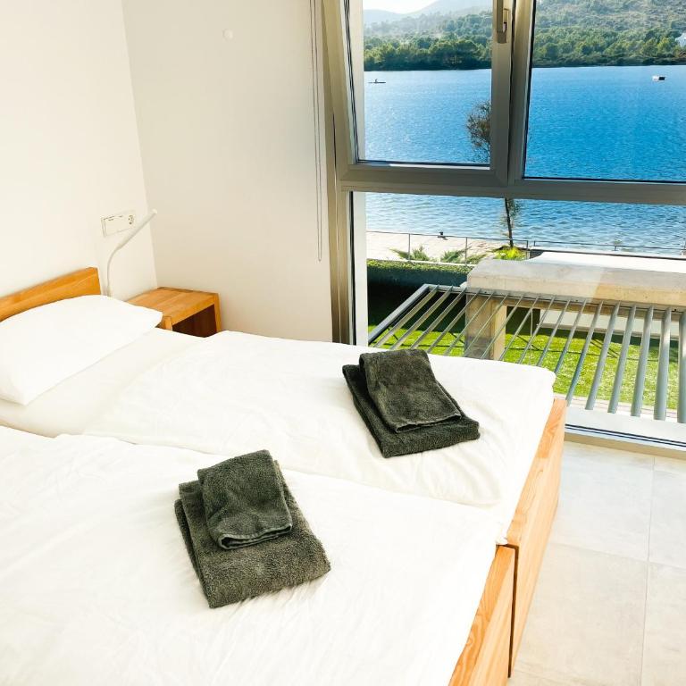 Chalet PAM - 1 line s'Albufera lake - near by beach - Villa - 30