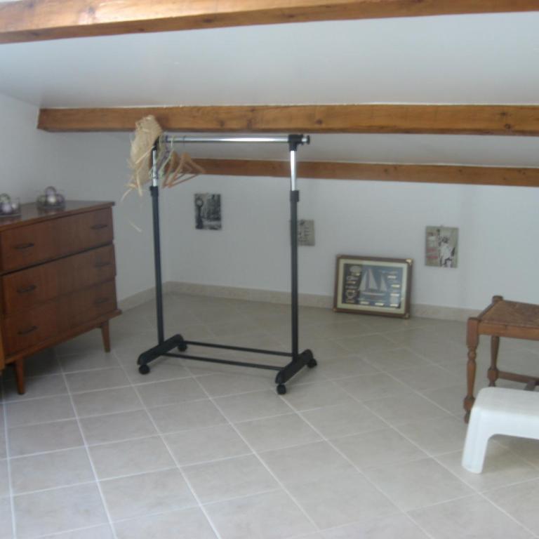 T 2 avec velux sous les combes de 34 m2 - One-Bedroom Apartment - 22