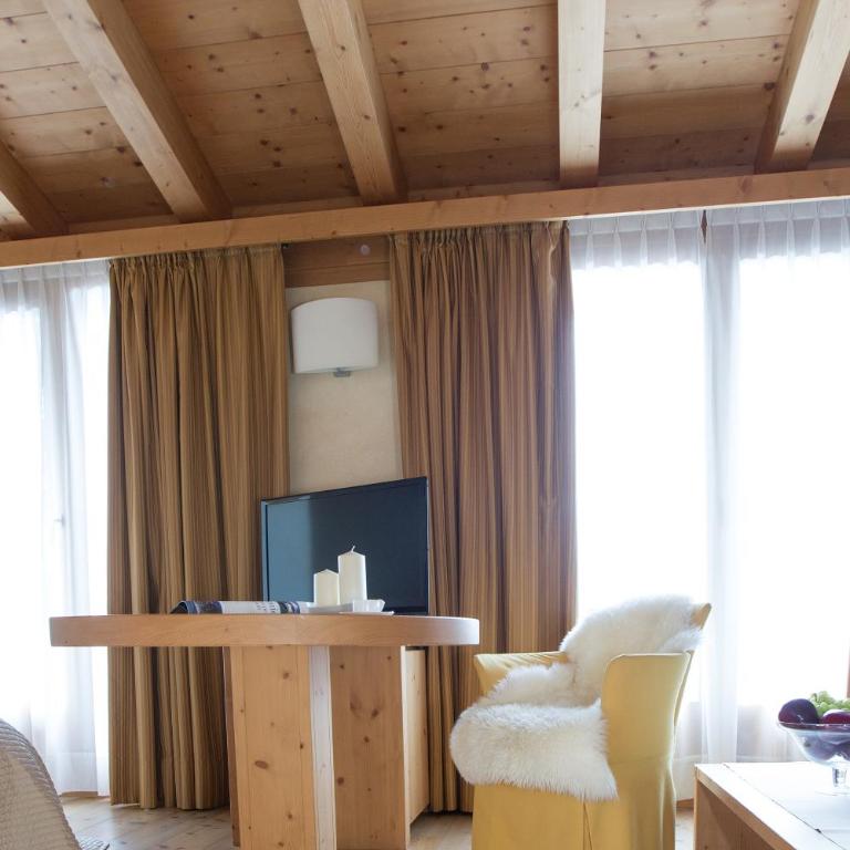Palace Hotel Wellness & Beauty - Junior Suite - 23