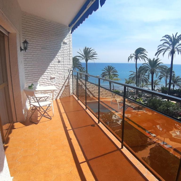 estudio de ensueño a pie de playa en Marbella en el SKOL - Apartamento de 1 dormitorio - 10
