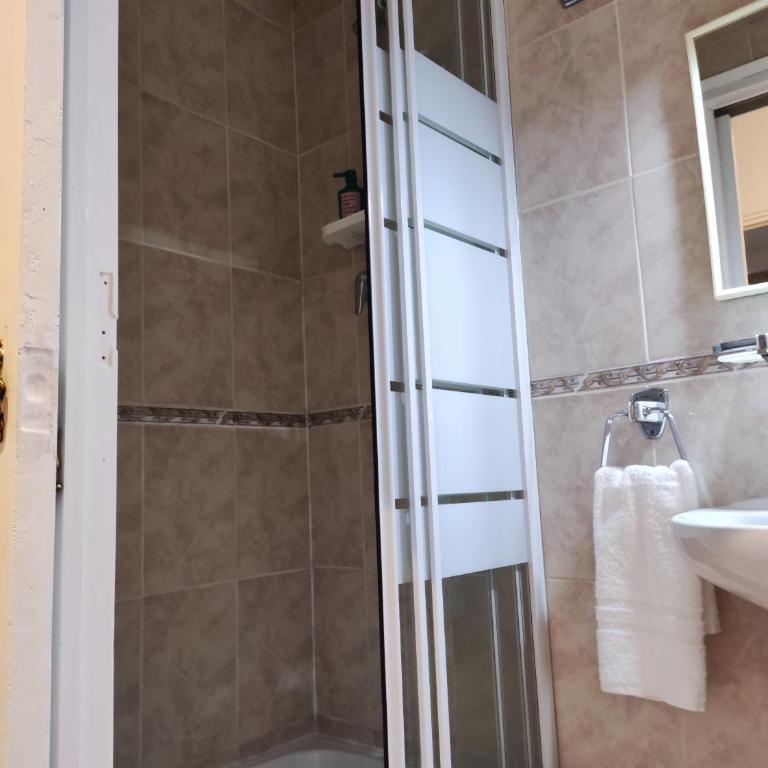 Pensión Bertolín - Standard Double Room - 8
