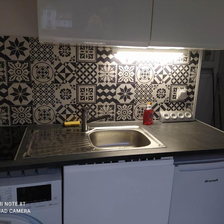 Joli studio au centre d'Uriage - Appartement 1 Chambre - 9