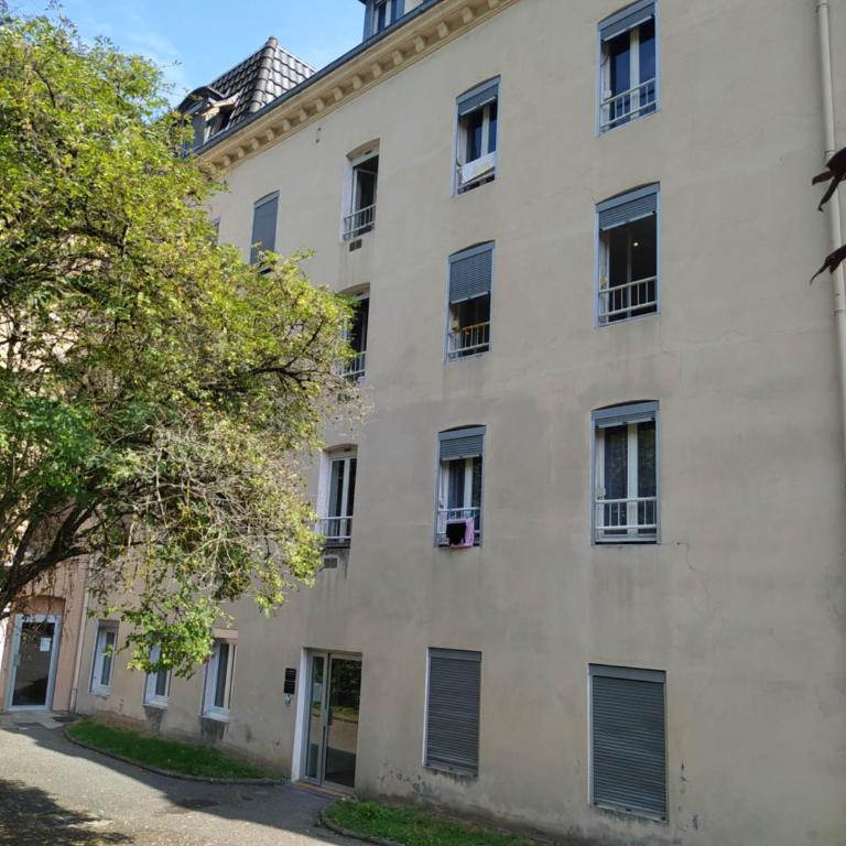 Joli studio au centre d'Uriage - Appartement 1 Chambre - 15