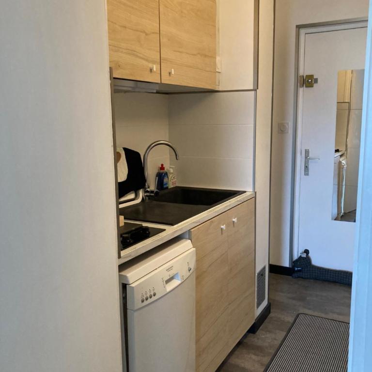 Studio cosy 5 personnes aux pieds des pistes. - Apartment mit 1 Schlafzimmer - 11
