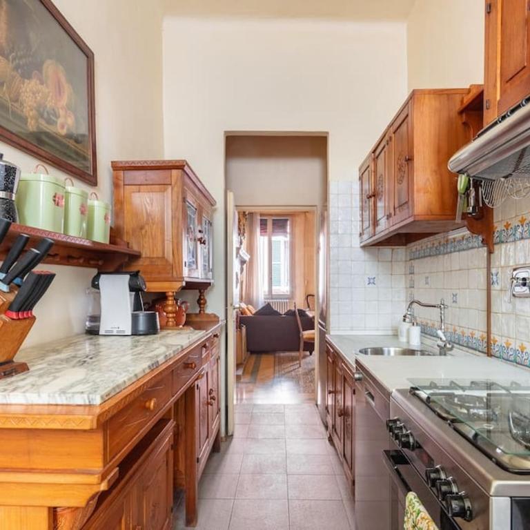 Central Elegant Apartment - Liberty House - Appartamento con 2 Camere da Letto - 12