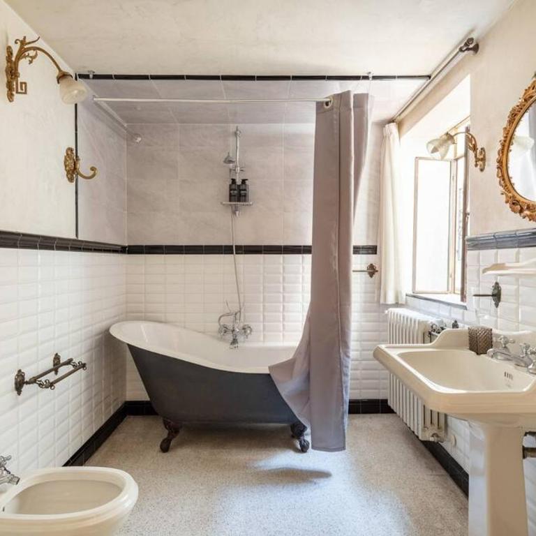 Central Elegant Apartment - Liberty House - Appartamento con 2 Camere da Letto - 10