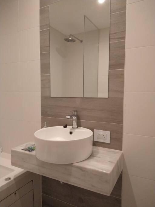 Hermoso departamento zona Guemes - Apartamento de 1 dormitorio - 5
