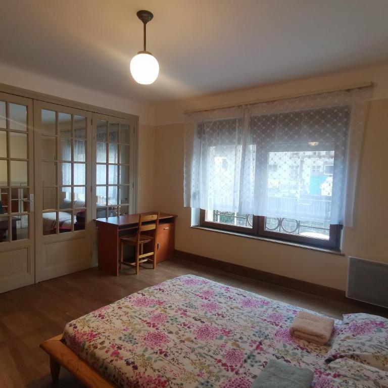 Appartements au bord de la rivière - Appartement avec Vue sur la Montagne - 2