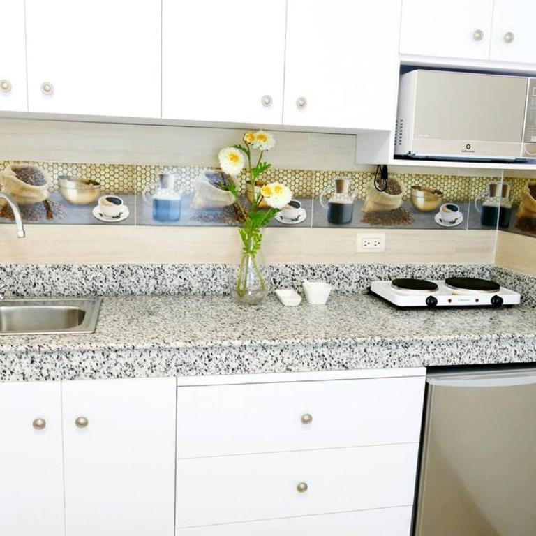 Habitacion Con Balcón Vista Mar Playa & Piscina - Apartamento de 1 dormitorio - 4