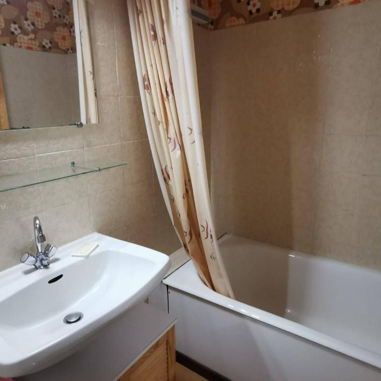 Studio 4 pers - Ski/Randonnées à pied - Balcon Sud - FR-1-393-141 - Estudio - 2