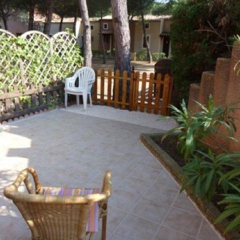 VILLA MITOYENNE DANS UNE RESIDENCE CALME AVEC PISCINE PARKING - FR-1-607-33 - Villa - 11