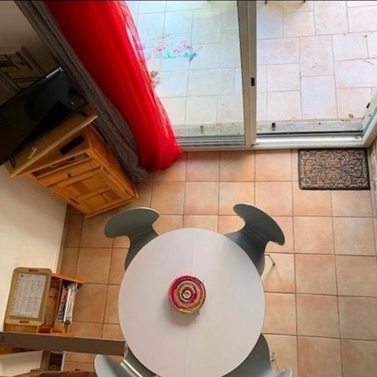 Villa Mitoyenne Climatisée, Piscine, Parking, 450m de la Plage - FR-1-607-17 - Maison de Vacances - 2